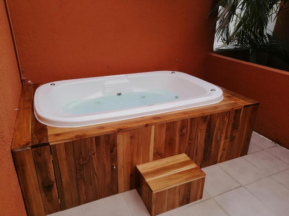 カンクンCasa Spa Palmeras - Habitacion Privadaアパートメント エクステリア 写真